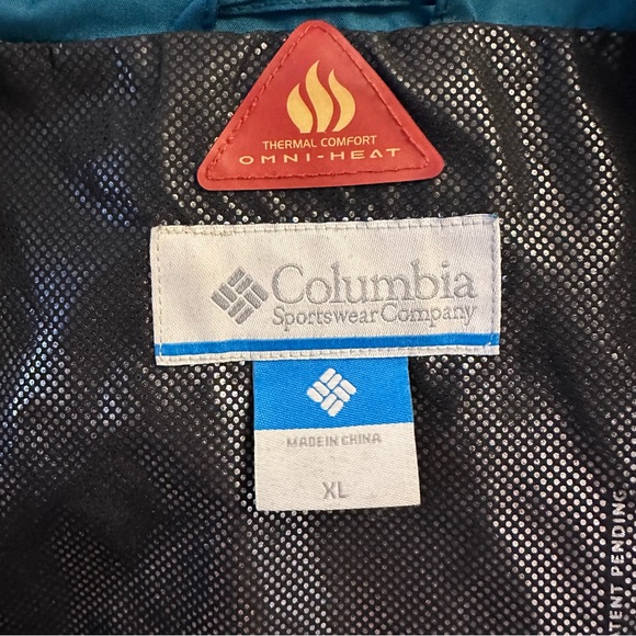 Waterproof Rain Jacket - Columbia Titanium Omni-Tech Women’s - XL - Like New - Picture 5 of 11